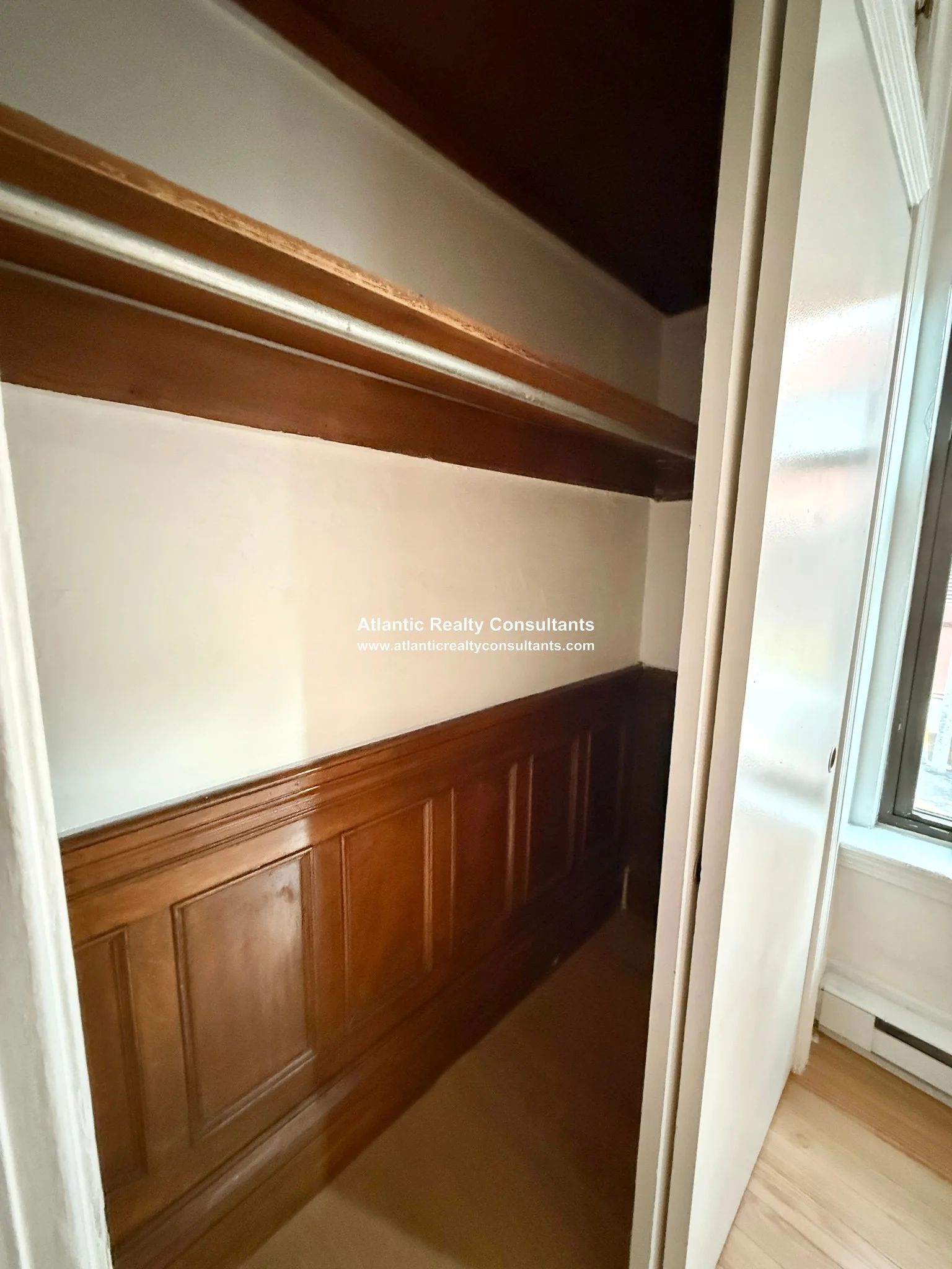 Studio bed, 1 bath apartment for rent at 272 Newbury St Unit 201, Back Bay — photo 6 of 7