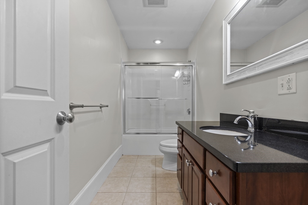 2 bed, 2 bath apartment for rent at 273 Athens St Unit 1, South Boston — photo 15 of 16