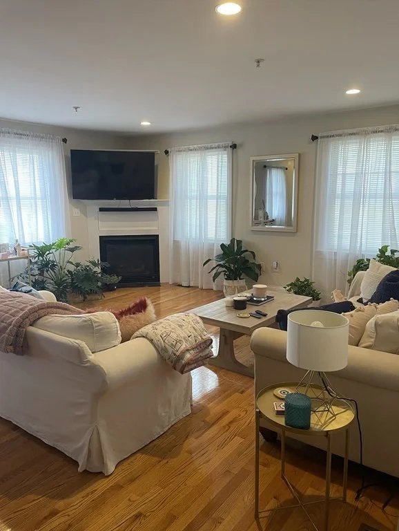 2 bed, 2 bath apartment for rent at 273 Athens St Unit 1A, South Boston