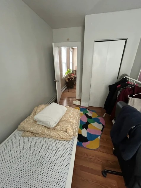 3 bed, 1 bath apartment for rent at 273 Cardinal Medeiros Ave Unit 2, Wellington-Harrington — photo 19 of 21