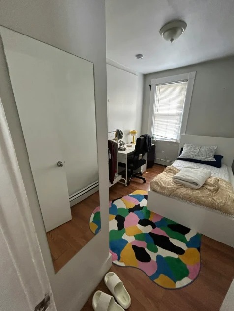 3 bed, 1 bath apartment for rent at 273 Cardinal Medeiros Ave Unit 2, Wellington-Harrington — photo 17 of 21