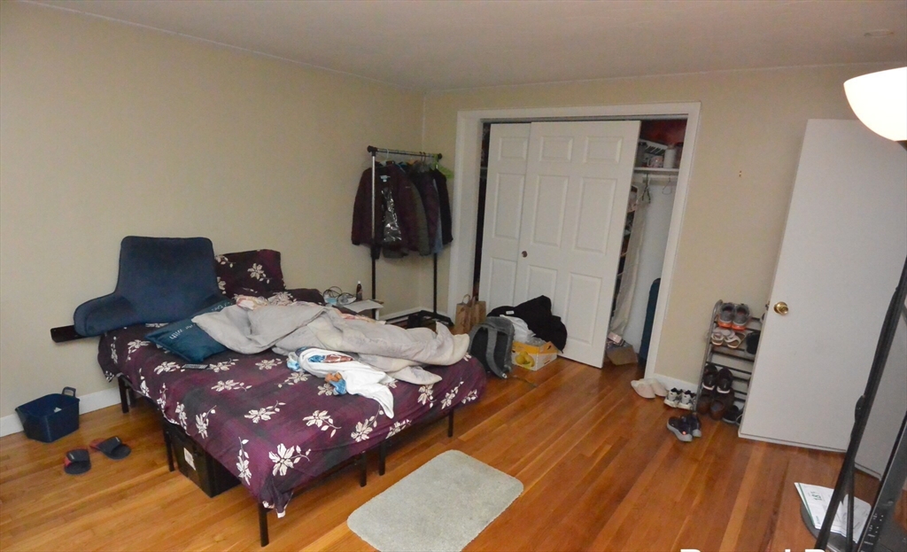 4 bed, 2 bath apartment for rent at 273 Corey Rd Unit n/a, Brighton — photo 3 of 10