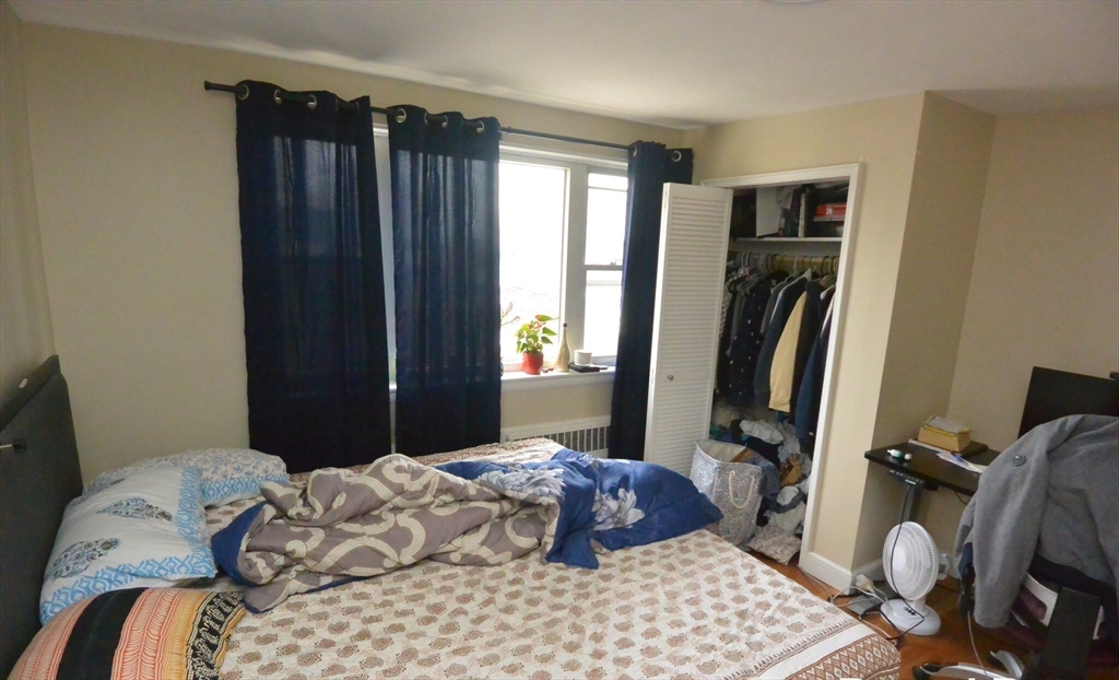 4 bed, 2 bath apartment for rent at 273 Corey Rd Unit n/a, Brighton — photo 9 of 10