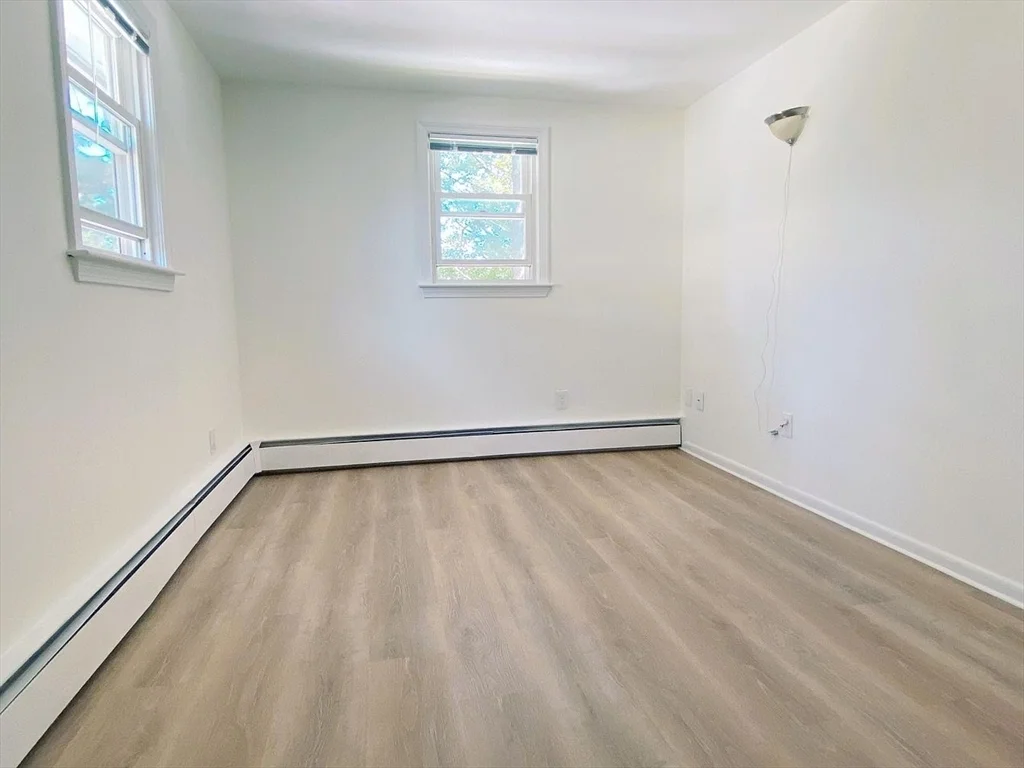2 bed, 2 bath apartment for rent at 273 Cross St Unit 273, Winchester — photo 9 of 14