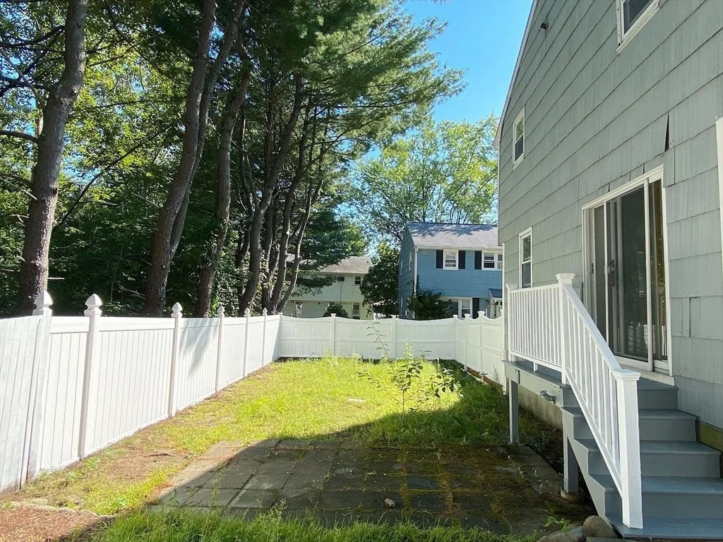 2 bed, 2 bath apartment for rent at 273 Cross St Unit 273, Winchester — photo 12 of 14