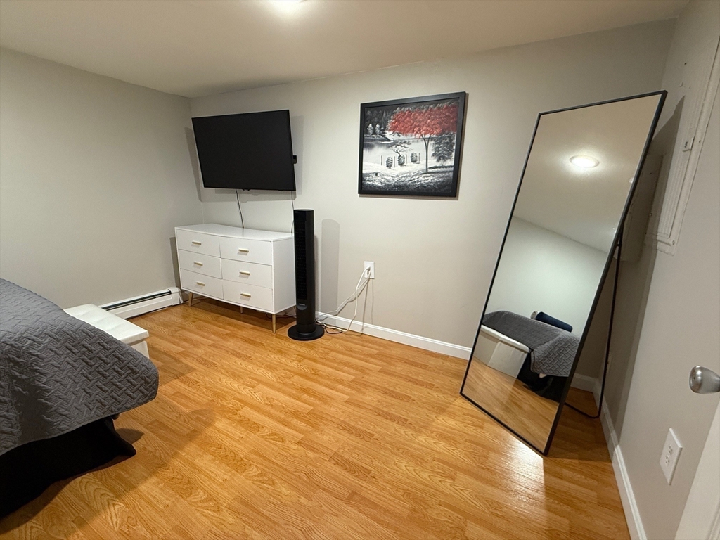 4 bed, 2 bath apartment for rent at 273 Dorchester, South Boston — photo 9 of 18
