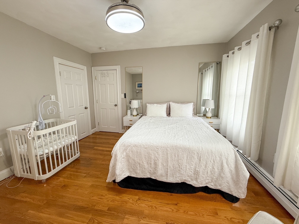 4 bed, 2 bath apartment for rent at 273 Dorchester, South Boston — photo 5 of 18