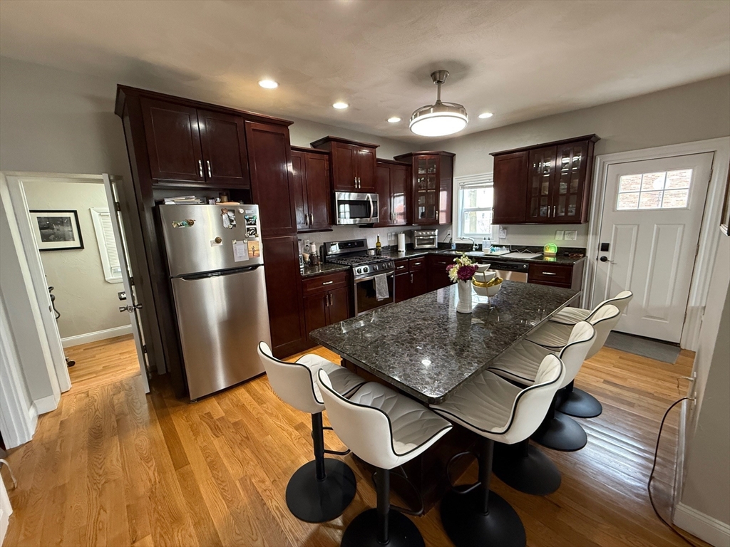 4 bed, 2 bath apartment for rent at 273 Dorchester, South Boston — photo 2 of 18
