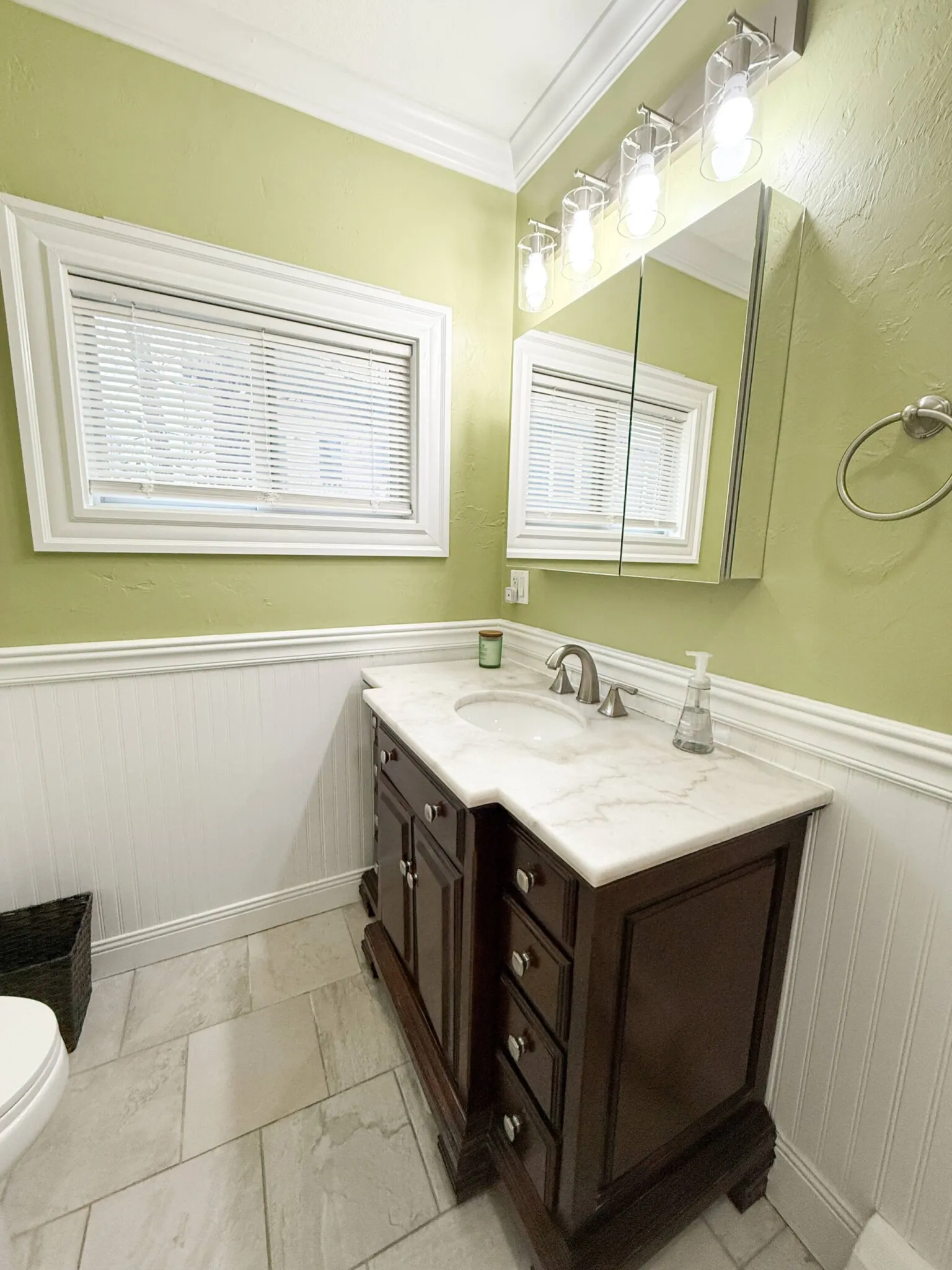 4 bed, 2 bath apartment for rent at 273 Dorchester St Unit 1, South Boston — photo 11 of 18