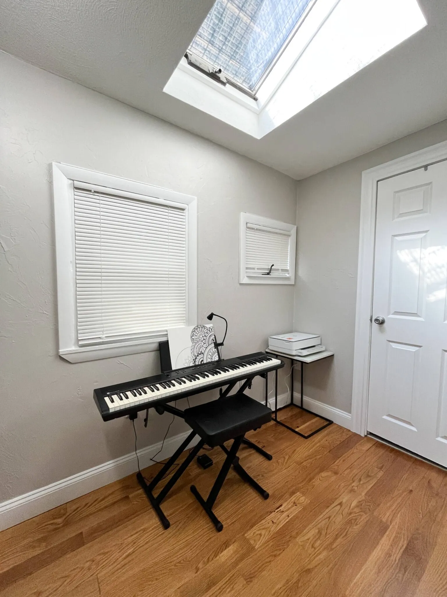 4 bed, 2 bath apartment for rent at 273 Dorchester St Unit 1, South Boston — photo 14 of 18