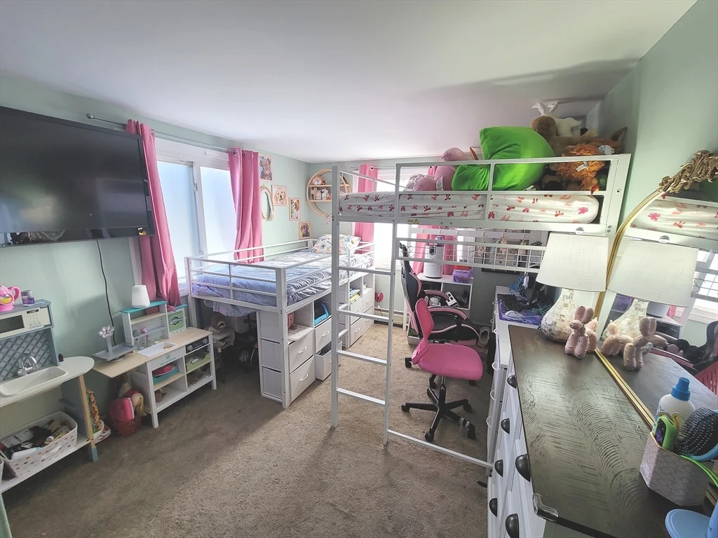 3 bed, 1 bath apartment for rent at 273 Forge Village Rd Unit Unit 1, Groton — photo 17 of 22