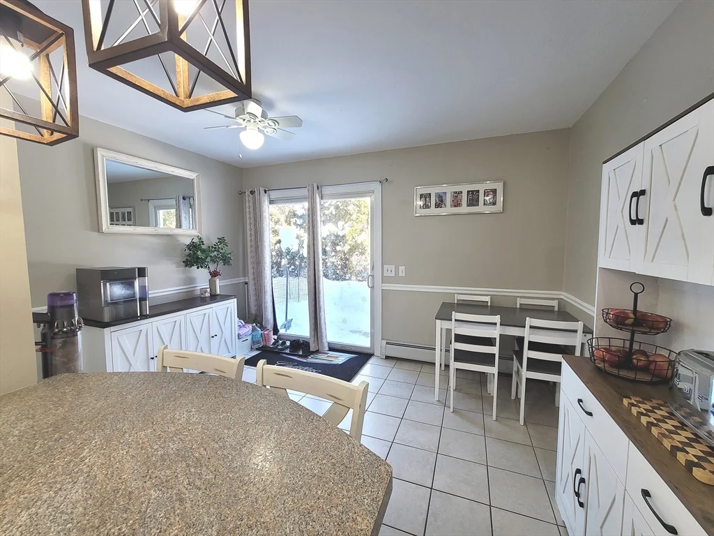 3 bed, 1 bath apartment for rent at 273 Forge Village Rd Unit Unit 1, Groton — photo 10 of 22