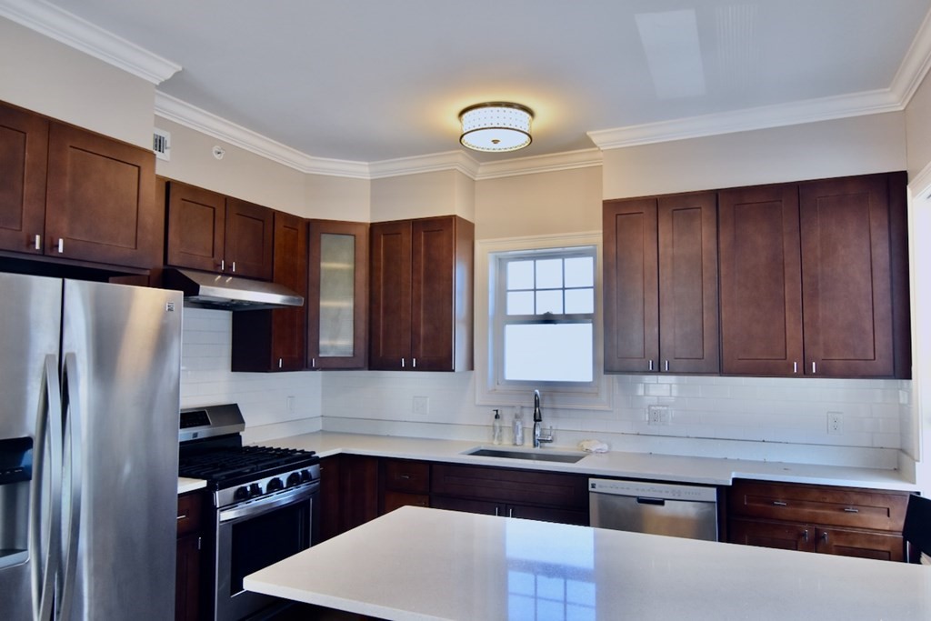 3 bed, 1 bath apartment for rent at 273 Hancock St Unit 3, Dorchester — photo 12 of 20