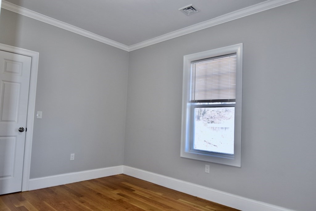 3 bed, 1 bath apartment for rent at 273 Hancock St Unit 3, Dorchester — photo 9 of 20