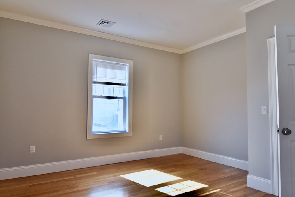 3 bed, 1 bath apartment for rent at 273 Hancock St Unit 3, Dorchester — photo 10 of 20