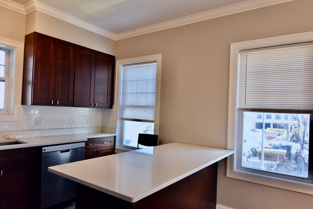 3 bed, 1 bath apartment for rent at 273 Hancock St Unit 3, Dorchester — photo 18 of 20