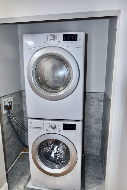 3 bed, 1 bath apartment for rent at 273 Hancock St Unit 3, Dorchester — photo 3 of 20