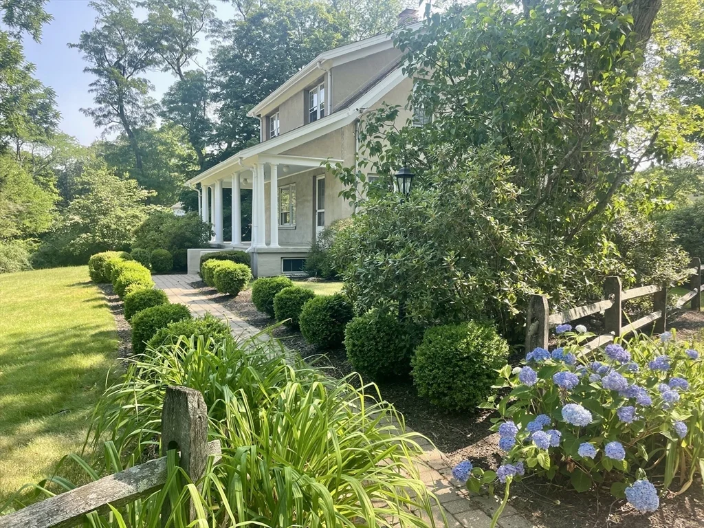 3 bed, 1 bath apartment for rent at 273 Main St, Wayland — photo 14 of 30