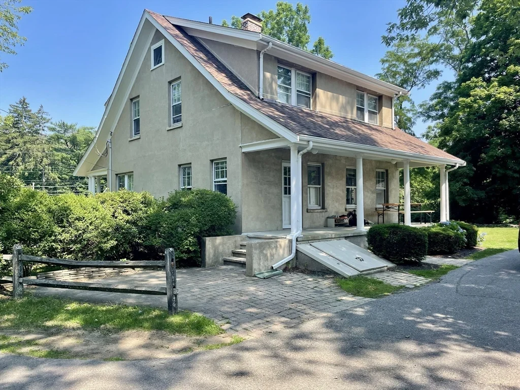 3 bed, 1 bath apartment for rent at 273 Main St, Wayland — photo 23 of 30