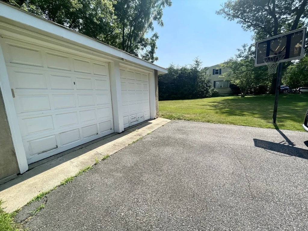 3 bed, 1 bath apartment for rent at 273 Main St, Wayland — photo 24 of 30