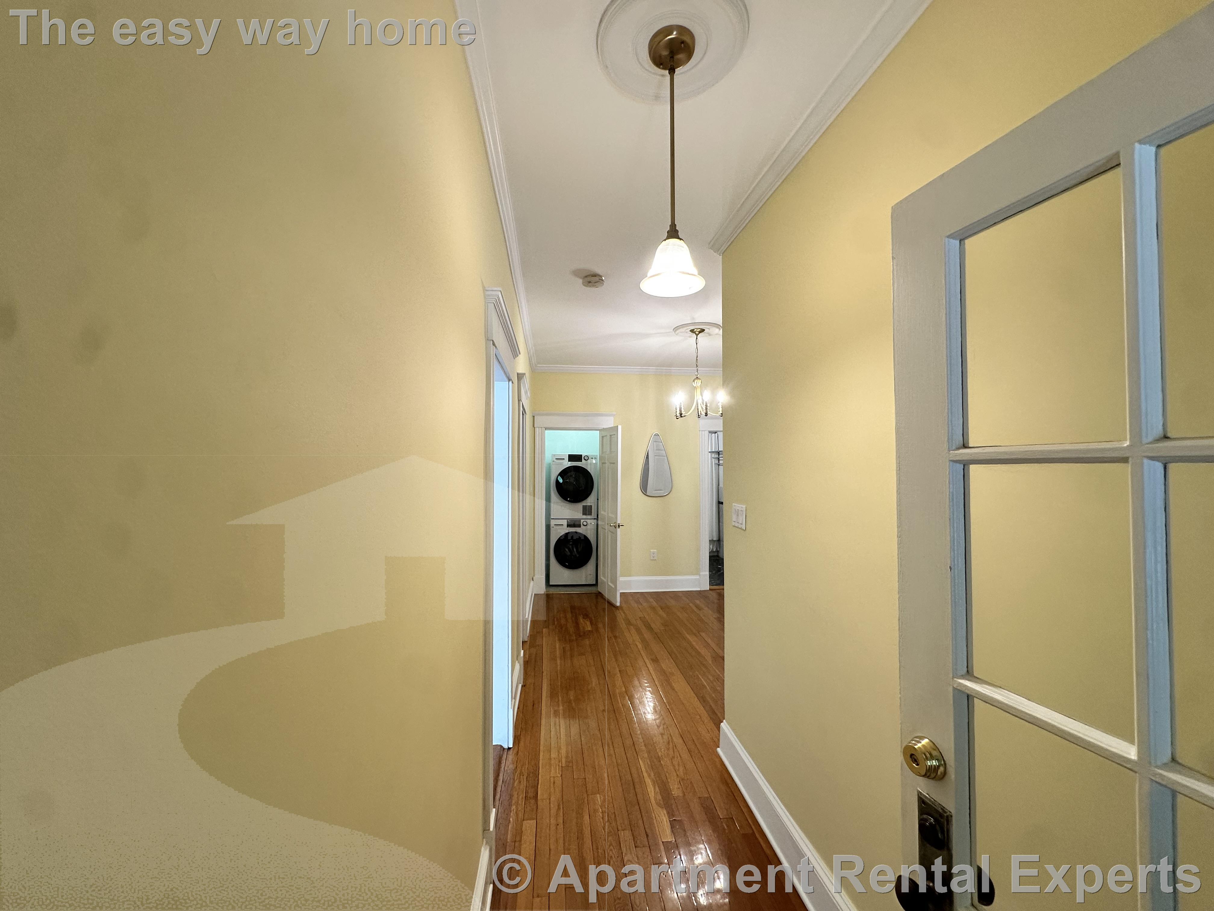 3 bed, 2 bath apartment for rent at 273 Mason Terr Unit 1, Coolidge Corner — photo 19 of 23