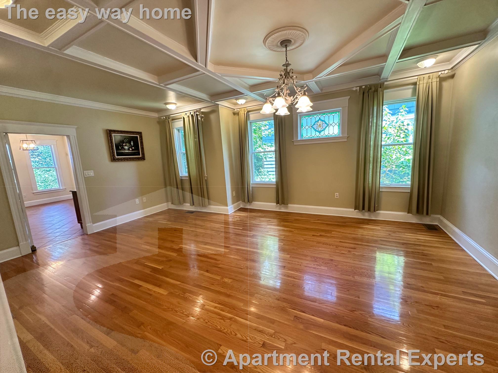 3 bed, 2 bath apartment for rent at 273 Mason Terr Unit 1, Coolidge Corner — photo 6 of 23