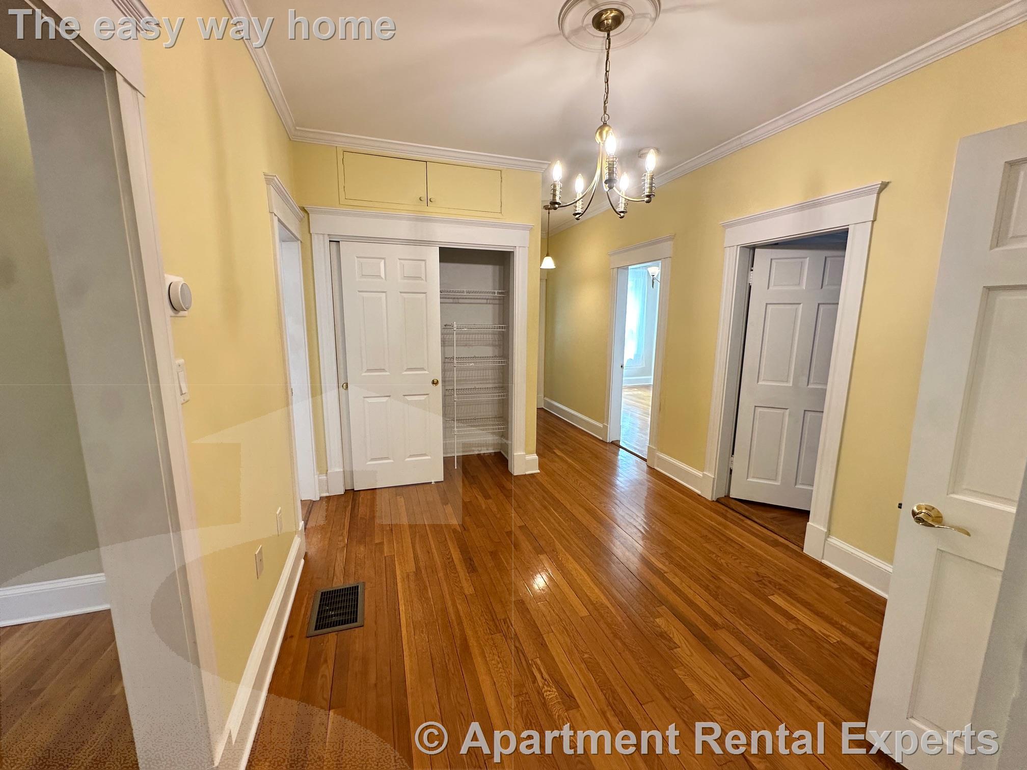3 bed, 2 bath apartment for rent at 273 Mason Terr Unit 1, Coolidge Corner — photo 21 of 23