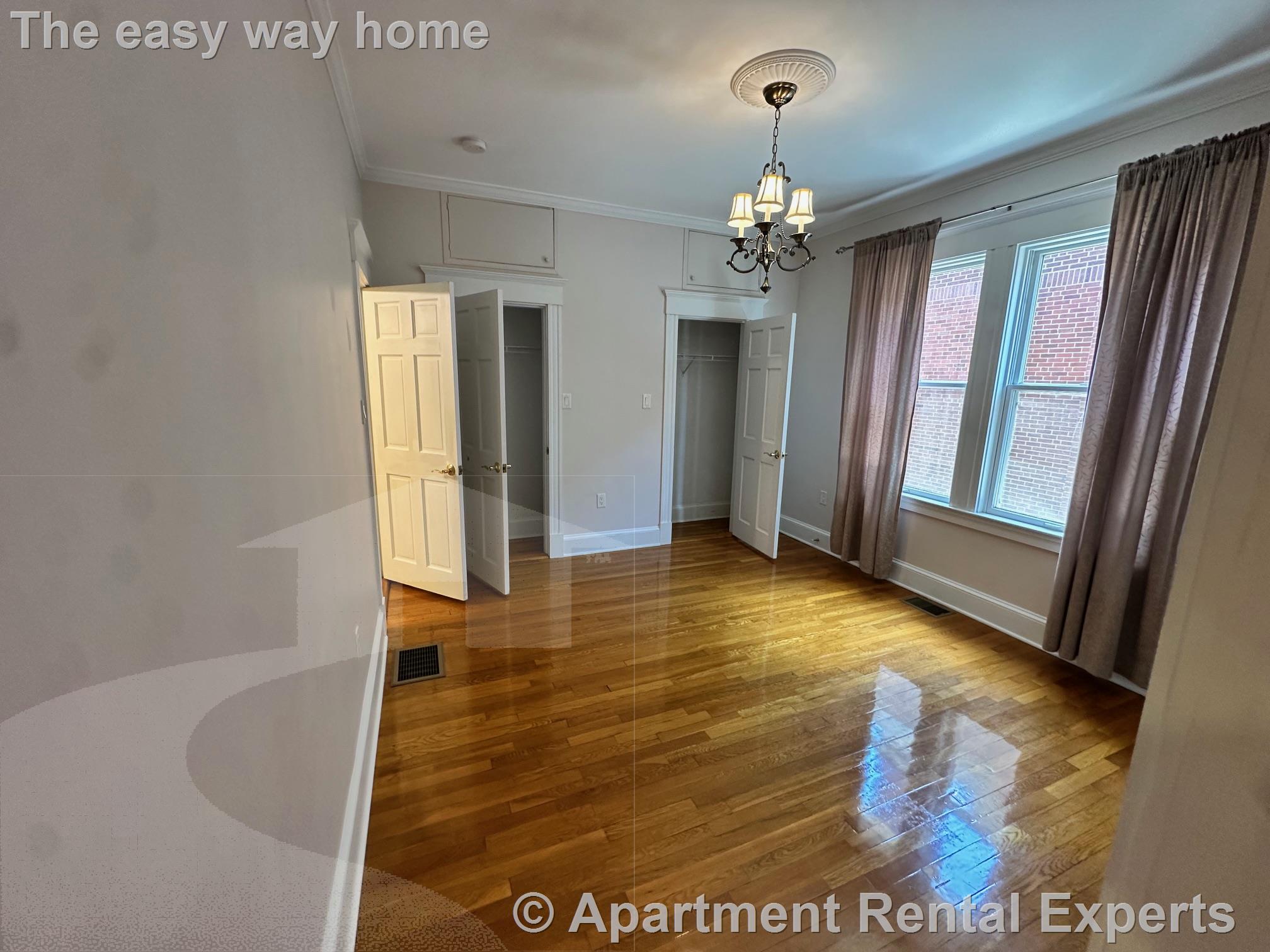 3 bed, 2 bath apartment for rent at 273 Mason Terr Unit 1, Coolidge Corner — photo 14 of 23