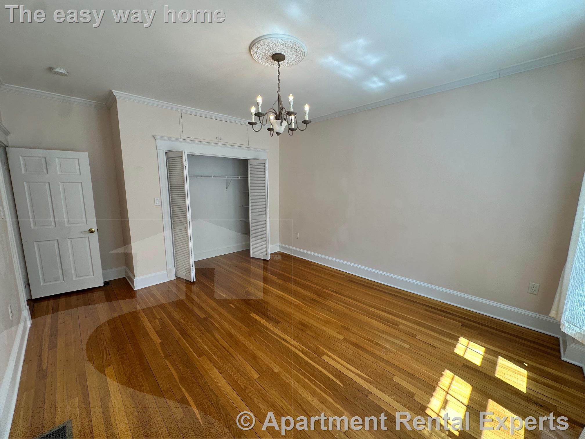 3 bed, 2 bath apartment for rent at 273 Mason Terr Unit 1, Coolidge Corner — photo 9 of 23