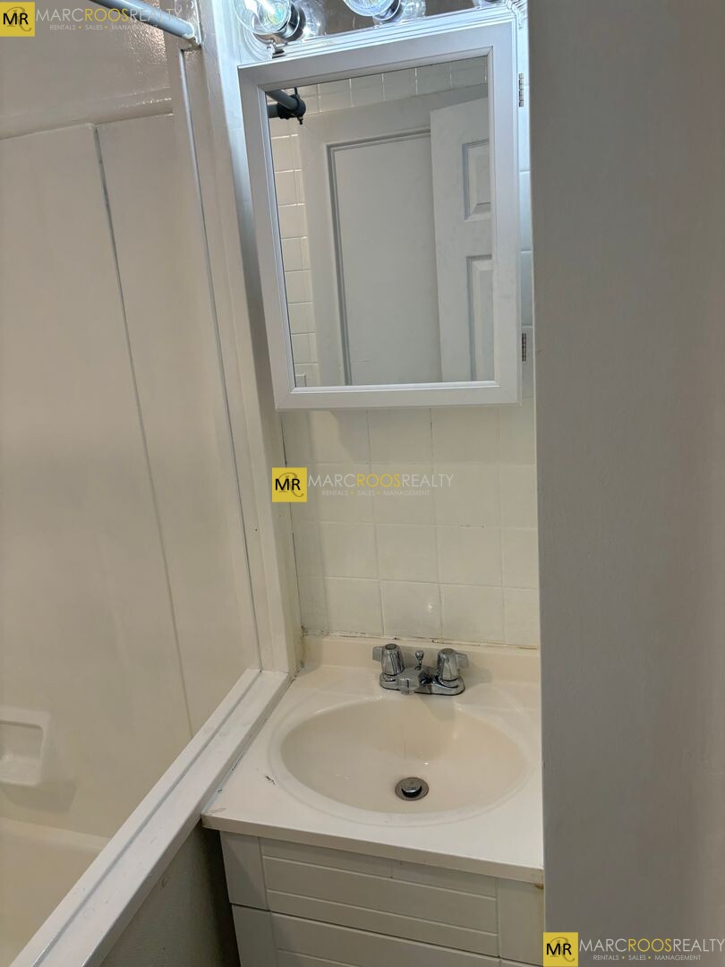 1 bed, 1 bath apartment for rent at 273 Maverick St Unit 2, East Boston — photo 8 of 9