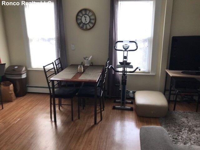 1.5 bed, 1 bath apartment for rent at 273 Paris St Unit 2, East Boston — photo 1 of 10