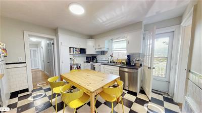 1 bed, 1 bath apartment for rent at 273 Washington St Unit 3, Ward Two — photo 1 of 19