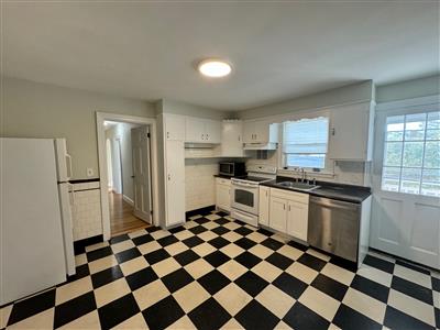 1 bed, 1 bath apartment for rent at 273 Washington St Unit 3, Ward Two — photo 15 of 19