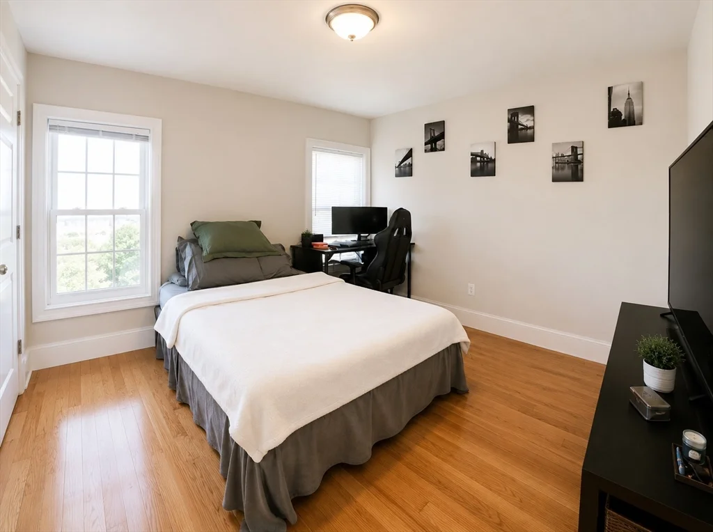 3 bed, 1 bath apartment for rent at 274 Bowdoin St Unit 3, Winthrop — photo 9 of 15