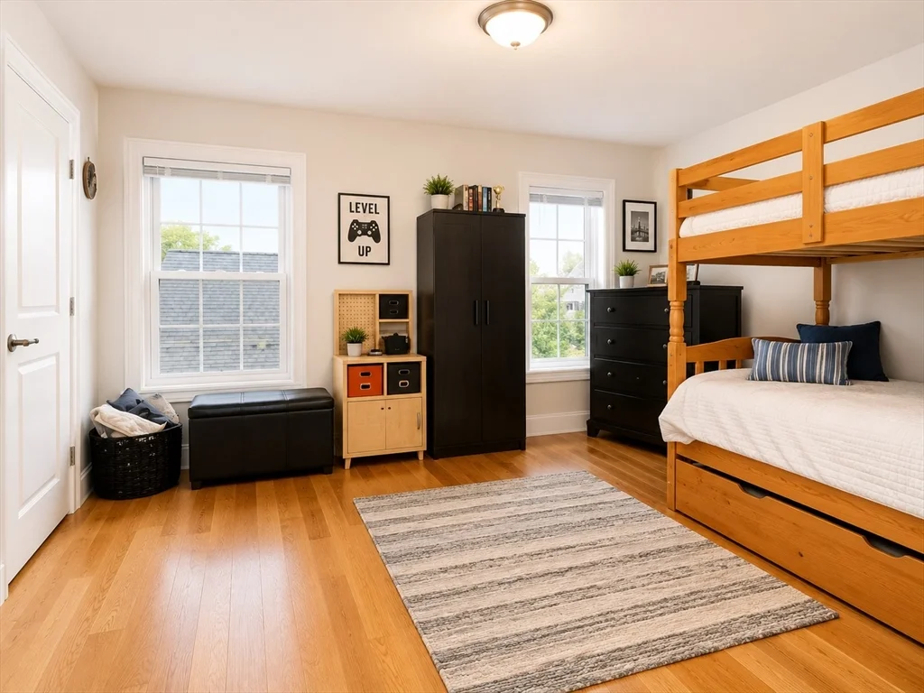 3 bed, 1 bath apartment for rent at 274 Bowdoin St Unit 3, Winthrop — photo 11 of 15