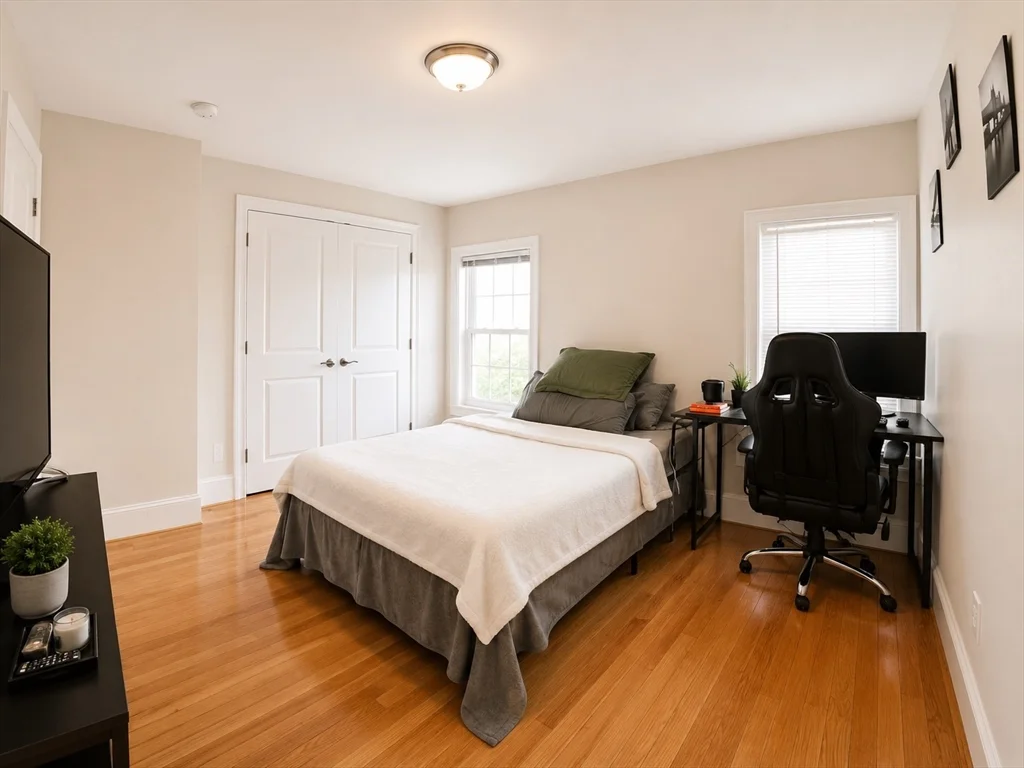 3 bed, 1 bath apartment for rent at 274 Bowdoin St Unit 3, Winthrop — photo 10 of 15