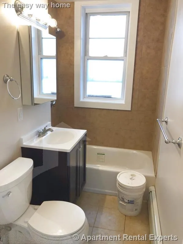 3 bed, 1 bath apartment for rent at 274 Brookline St Unit 3R, Cambridgeport — photo 10 of 10