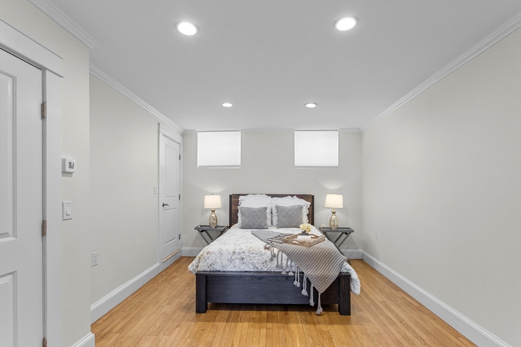 4 bed, 3 bath apartment for rent at 274 Bunker Hill St Unit SF, Charlestown — photo 34 of 38