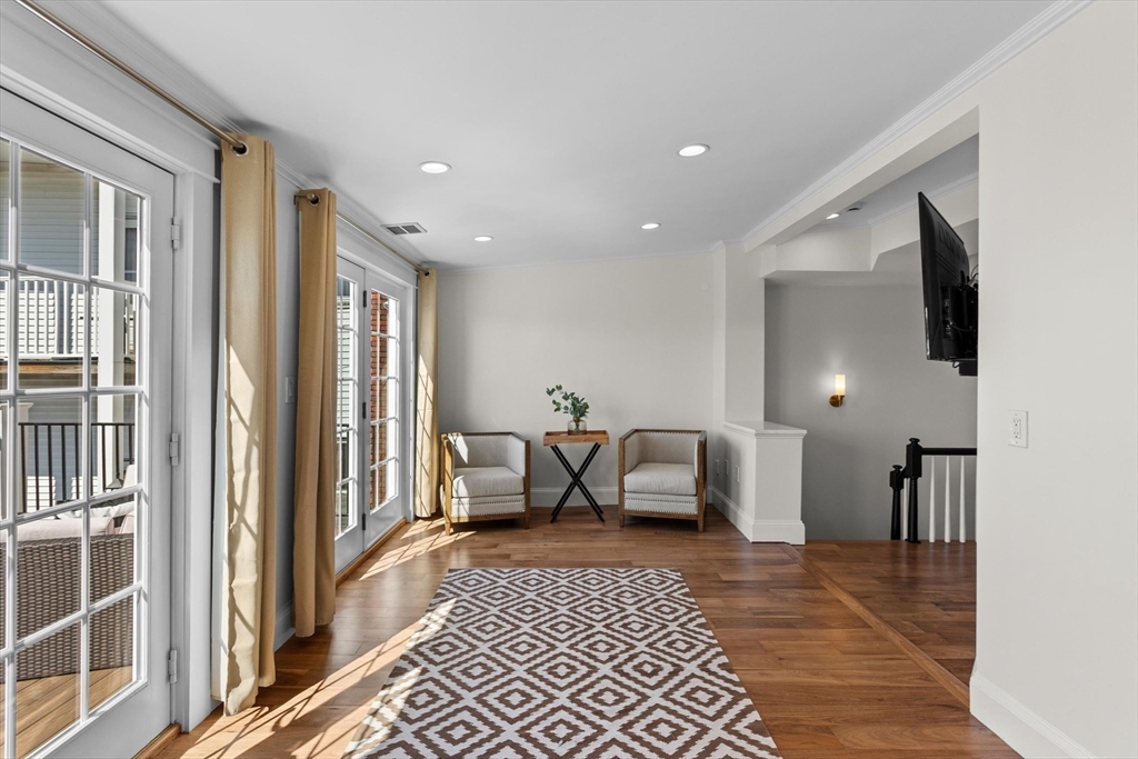 4 bed, 3 bath apartment for rent at 274 Bunker Hill St Unit SF, Charlestown — photo 30 of 38