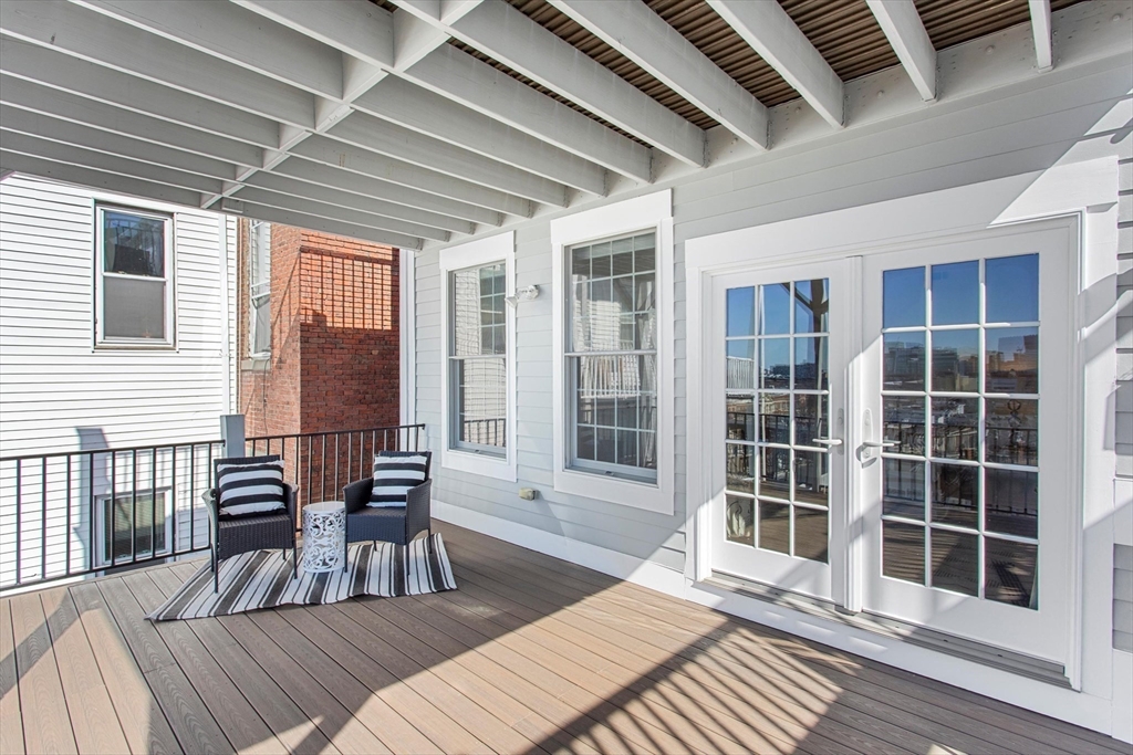 4 bed, 3 bath apartment for rent at 274 Bunker Hill St Unit SF, Charlestown — photo 14 of 38