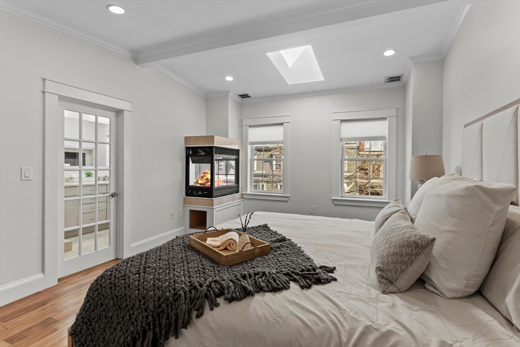 4 bed, 3 bath apartment for rent at 274 Bunker Hill St Unit SF, Charlestown — photo 23 of 38