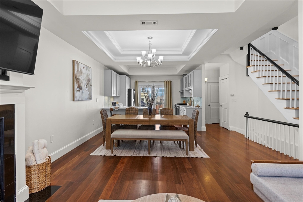 4 bed, 3 bath apartment for rent at 274 Bunker Hill St Unit SF, Charlestown — photo 7 of 38