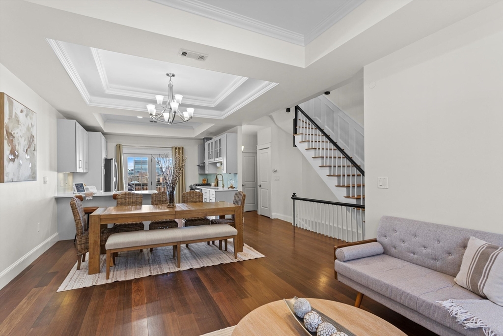4 bed, 3 bath apartment for rent at 274 Bunker Hill St Unit SF, Charlestown — photo 4 of 38