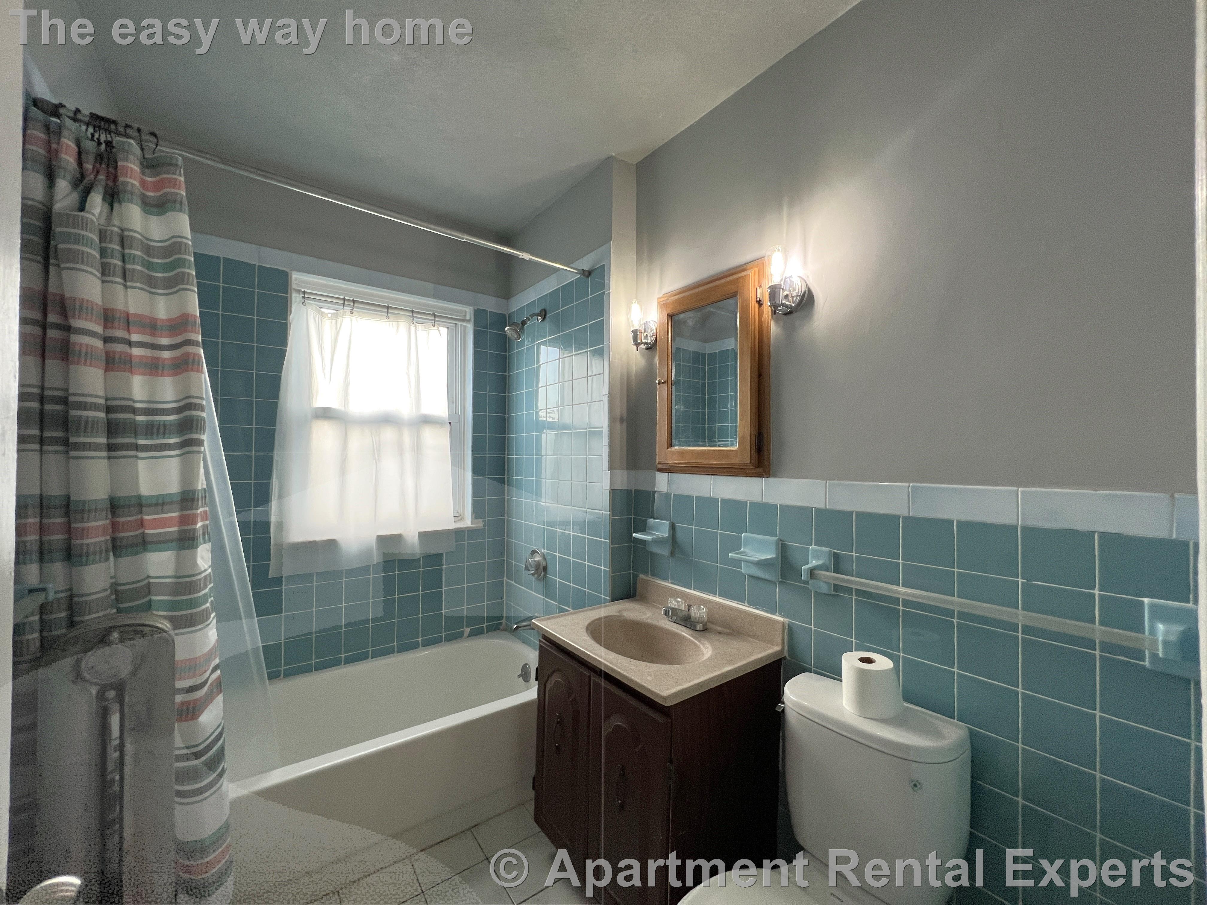 2 bed, 1 bath apartment for rent at 274 Chelsea St Unit 2, Everett — photo 12 of 14