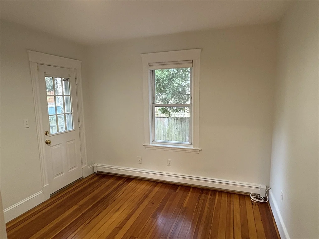 2 bed, 2 bath apartment for rent at 274 Concord Ave Unit 1, West Cambridge — photo 7 of 9
