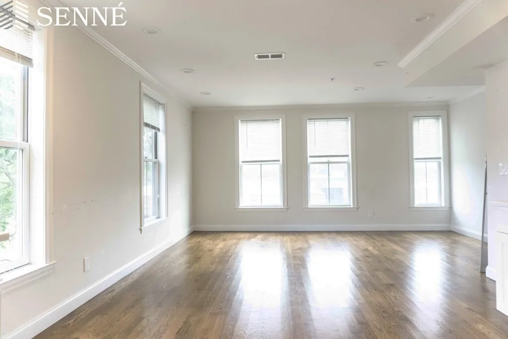 4 bed, 2 bath apartment for rent at 2747 Washington St Unit 1, Roxbury — photo 12 of 15