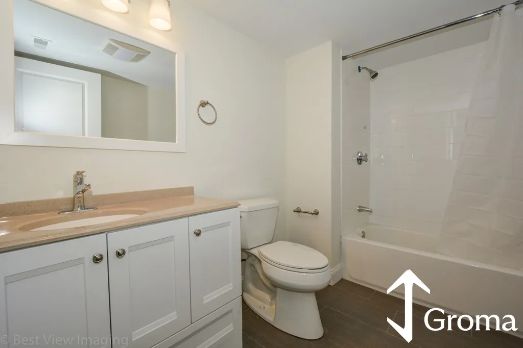4 bed, 2 bath apartment for rent at 2747 Washington St Unit 1, Roxbury — photo 8 of 10