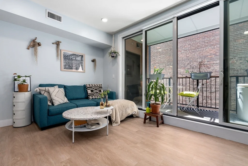 1 bed, 1 bath apartment for rent at 275-277 Border St Unit 203, East Boston — photo 2 of 20