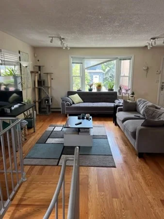 3 bed, 2 bath apartment for rent at 275 Boston Ave Unit 275B, Medford — photo 6 of 23