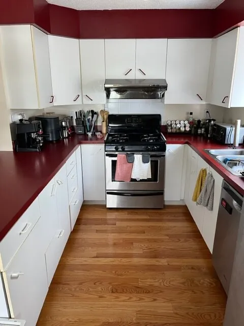3 bed, 2.5 bath apartment for rent at 275 Boston Ave Unit B, Medford — photo 16 of 24